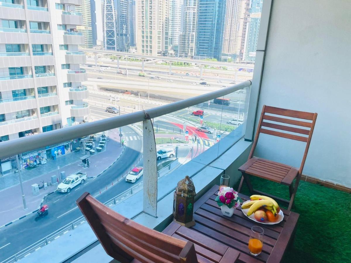 Diamond Crown - Studio Holiday Apartment In Dubai Marina Dış mekan fotoğraf